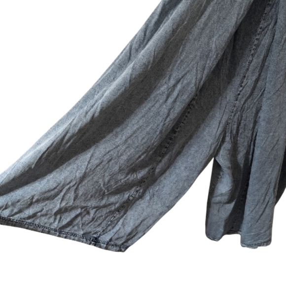 Oli & Hali Pleated Detail Crop Wide Leg Romper NWOT - Picture 9 of 11